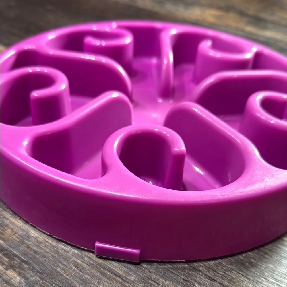 Interactive Purple Dog Slow Feeder Bowl. NWOT